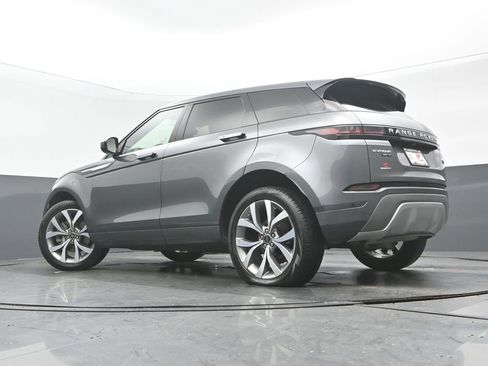 Used 2020 Land Rover Range Rover Evoque SE image 29