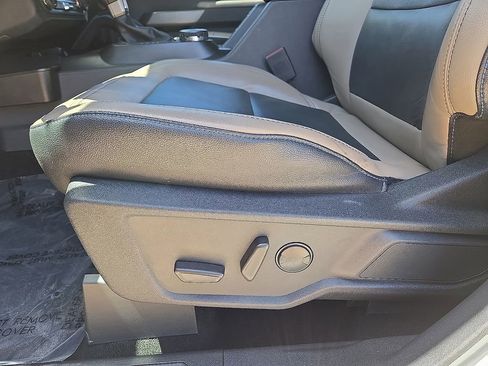 Used 2022 Ford Bronco Wildtrak AWD/4WD image 22