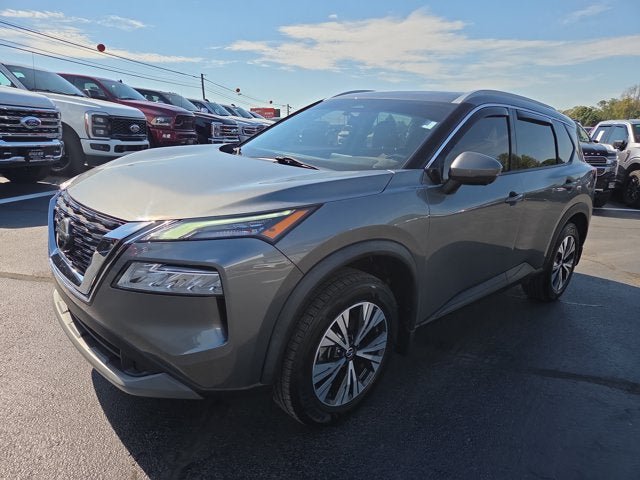 Used 2021 Nissan Rogue SV w/ Premium Package AWD/4WD image 2