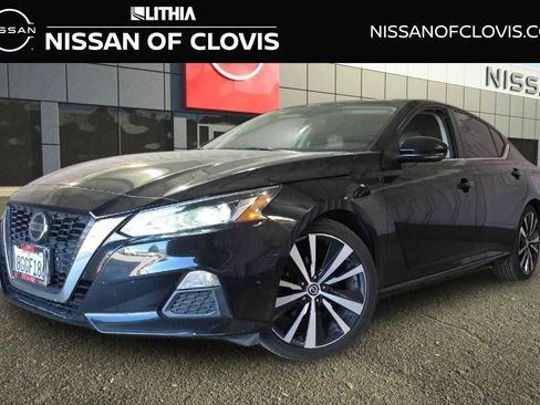 Used 2019 Nissan Altima 2.5 SR w/ SR Premium Package FWD image 1