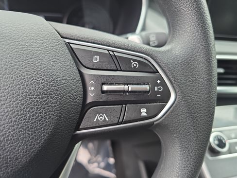 Used 2021 Hyundai Santa Fe SEL AWD/4WD image 17