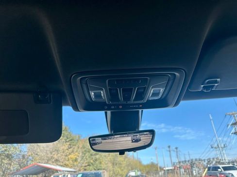 Used 2020 GMC Sierra 1500 Denali w/ Denali Premium Package image 24