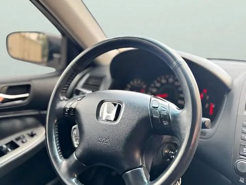 Used 2004 Honda Accord EX image 28