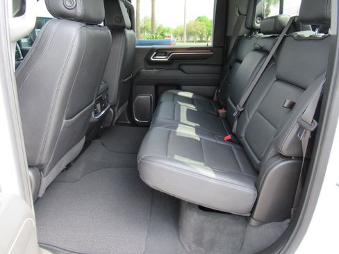 Used 2024 GMC Sierra 2500 Denali w/ Denali Reserve Package image 35