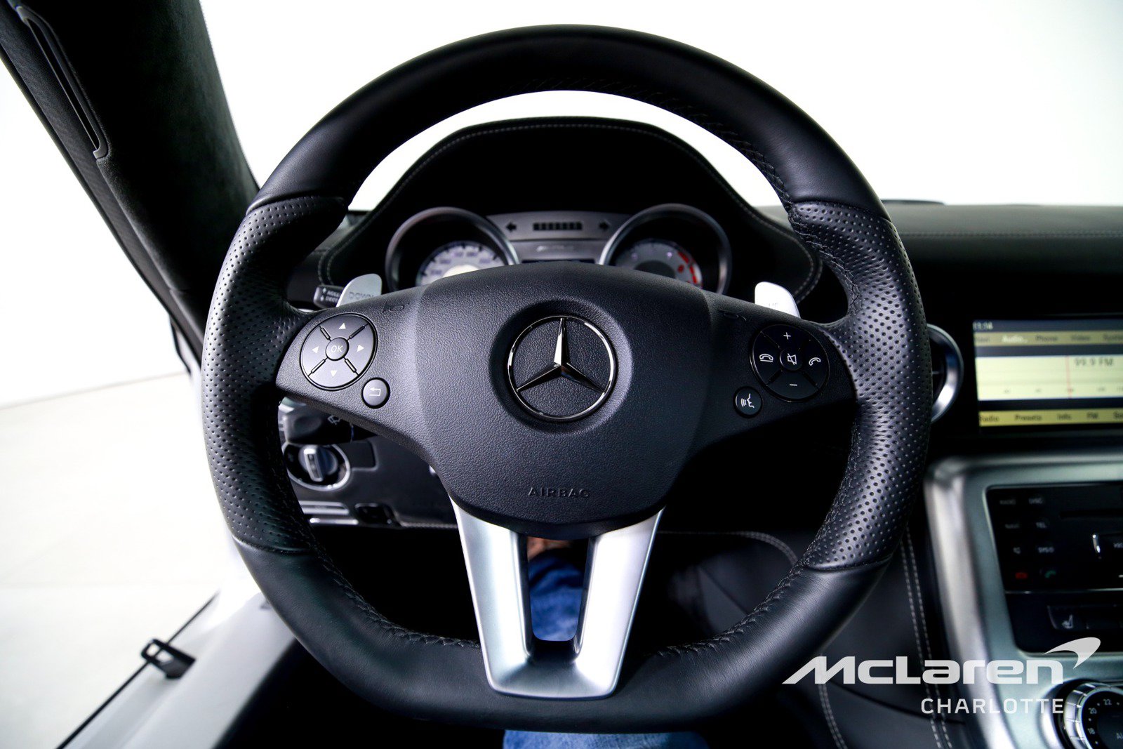 Used 2011 Mercedes-Benz SLS AMG Coupe image 15