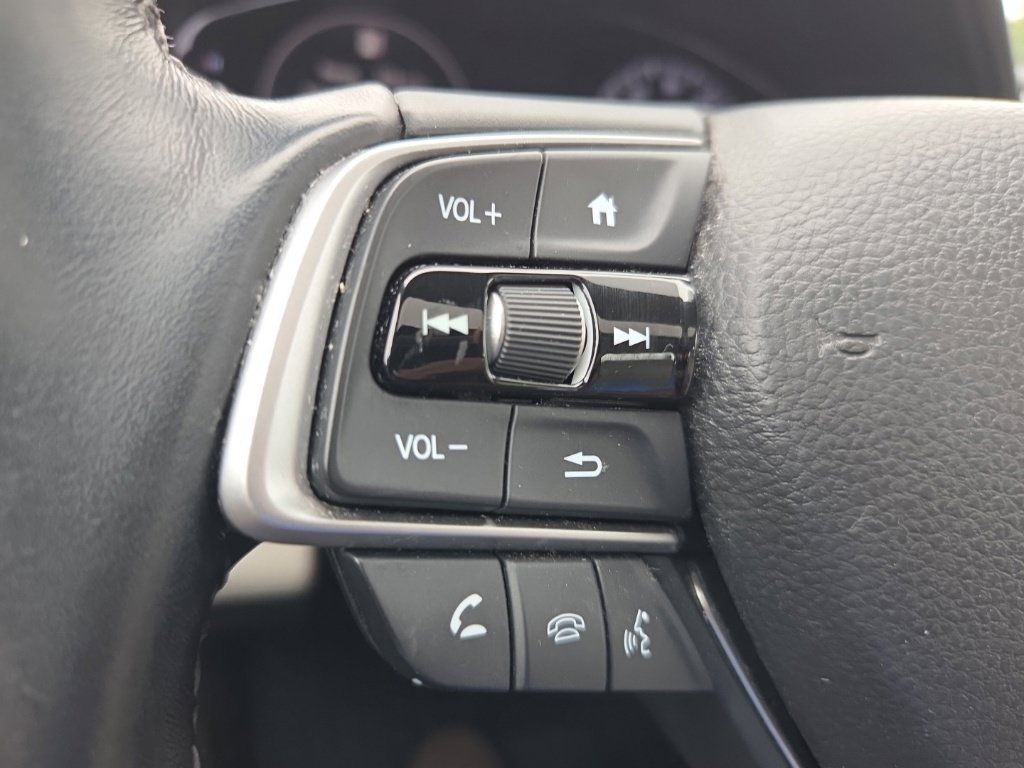 Used 2019 Honda Accord EX-L image 35