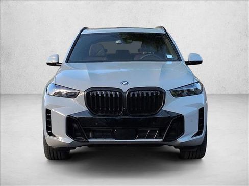 New 2026 BMW X5 xDrive50e w/ M Sport Package AWD/4WD image 6