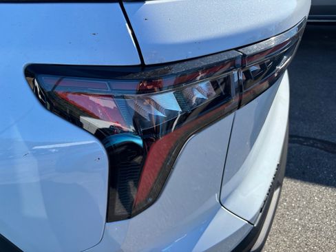 New 2026 Chevrolet Equinox ACTIV w/ Convenience Package III image 15