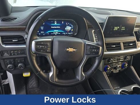 Used 2023 Chevrolet Suburban Premier image 13
