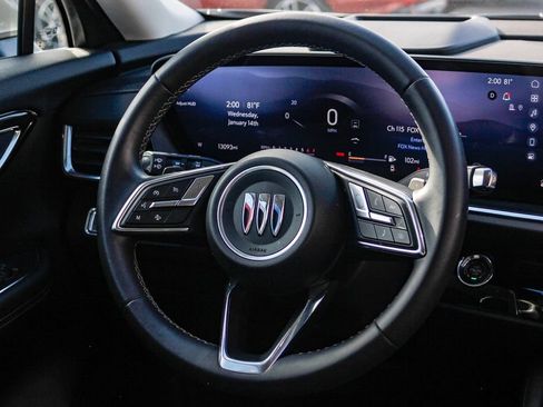 Used 2025 Buick Envision Preferred image 16