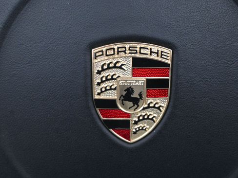 Used 2011 Porsche 911 Turbo S image 24