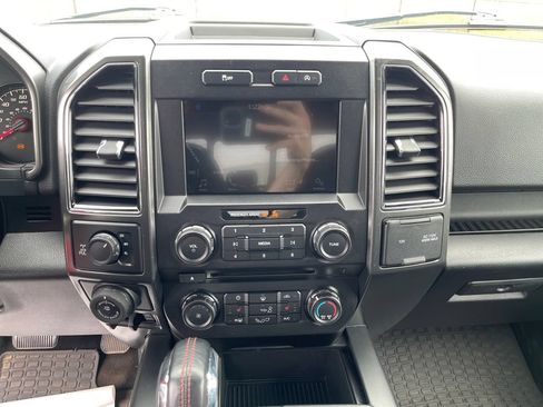 Used 2018 Ford F150 XLT w/ Equipment Group 302A Luxury AWD/4WD image 19