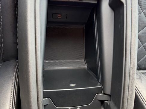 Used 2024 BMW X5 xDrive40i w/ Premium Package image 25