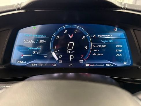 Used 2022 Chevrolet Corvette Stingray Coupe w/ Z51 Performance Package RWD image 19