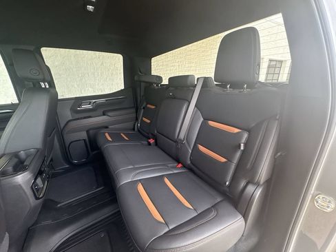 Certified 2025 GMC Sierra 1500 AT4 AWD/4WD image 25