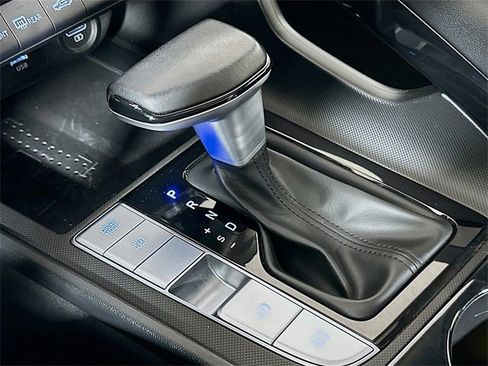 Used 2023 Hyundai Elantra Limited w/ Cargo Package image 20