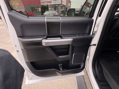 Used 2020 Ford F150 Platinum w/ Equipment Group 701A Luxury image 16