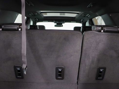 Used 2024 Chevrolet Tahoe RST image 34