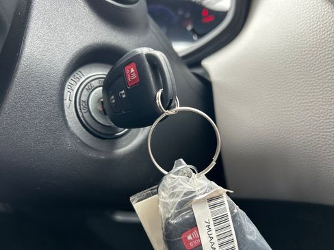 New 2026 Toyota Corolla Cross L image 24