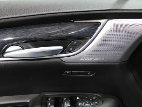 Certified 2023 Cadillac XT5 Premium Luxury image 8