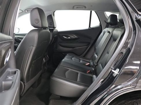 Used 2024 GMC Terrain SLT AWD/4WD image 30