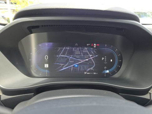 Certified 2023 Volvo XC40 B5 Plus w/ Protection Package Premier image 23