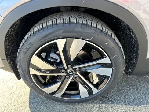 New 2026 Volvo XC40 B5 Plus w/ Protection Package Premier image 8