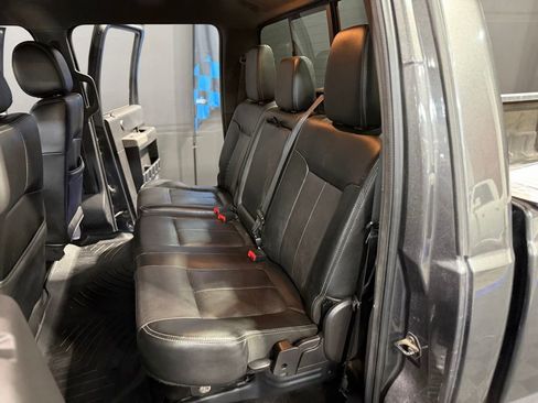 Used 2016 Ford F250 Lariat w/ Chrome Package image 21