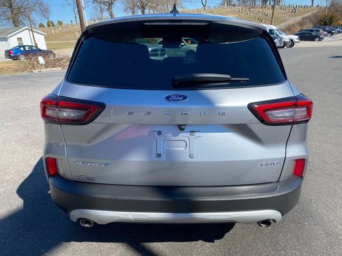Used 2024 Ford Escape Active AWD/4WD image 4
