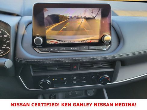 Certified 2024 Nissan Rogue S image 28