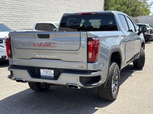 Used 2025 GMC Sierra 1500 AT4 AWD/4WD image 4