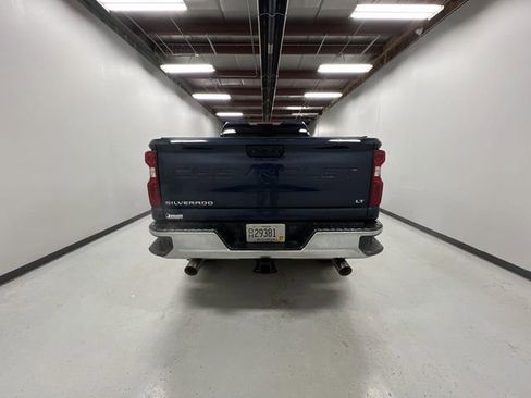Certified 2022 Chevrolet Silverado 2500 LT w/ Convenience Package image 7