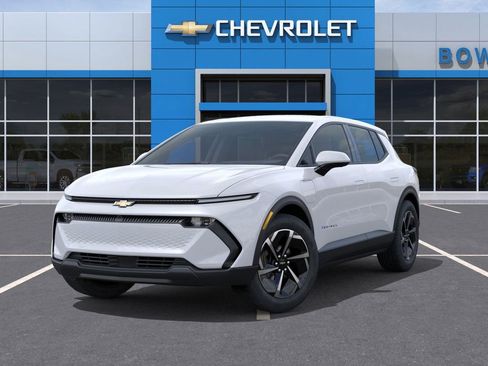 New 2026 Chevrolet Equinox EV LT w/ Comfort Package image 8