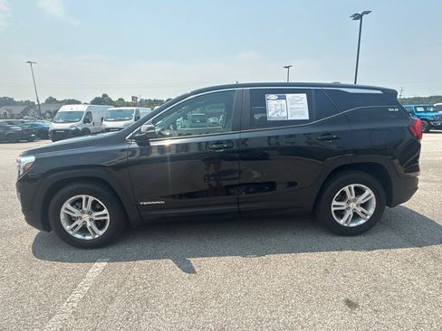 Used 2021 GMC Terrain SLE FWD image 7