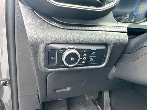 Used 2023 Ford Explorer ST w/ Equipment Group 401A AWD/4WD image 12