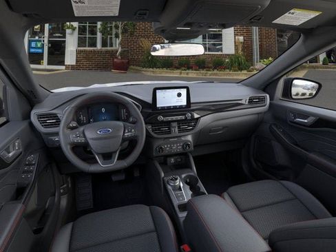 Used 2025 Ford Escape ST-Line w/ Cold Weather Package AWD/4WD image 32