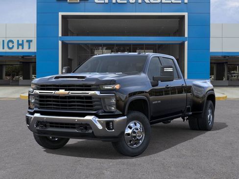 New 2026 Chevrolet Silverado 3500 LT w/ All Star Edition image 6