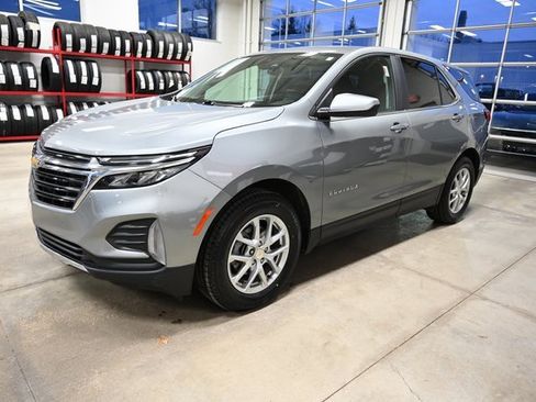 Used 2024 Chevrolet Equinox LT image 8