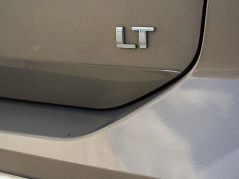 Used 2018 Chevrolet Equinox LT w/ Sun & Infotainment Package image 10