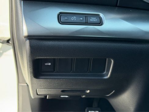 Used 2023 Nissan Maxima SV w/ Floor Mat Group FWD image 23
