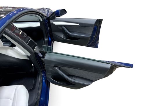 Certified 2022 Tesla Model 3 Long Range AWD/4WD image 12