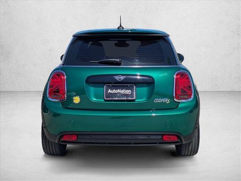Used 2024 MINI Cooper SE FWD image 7