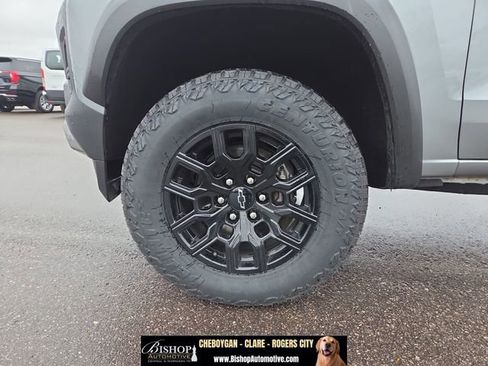 Used 2023 Chevrolet Colorado Trail Boss w/ Advanced Trailering Package AWD/4WD image 20