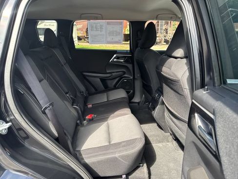 Used 2025 Mitsubishi Outlander ES AWD/4WD image 30