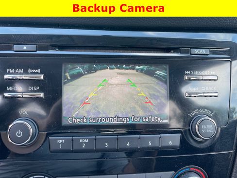 Used 2016 Nissan Rogue S w/ Appearance Package FWD image 25