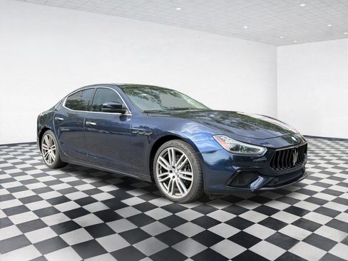 Used 2022 Maserati Ghibli Modena RWD image 3