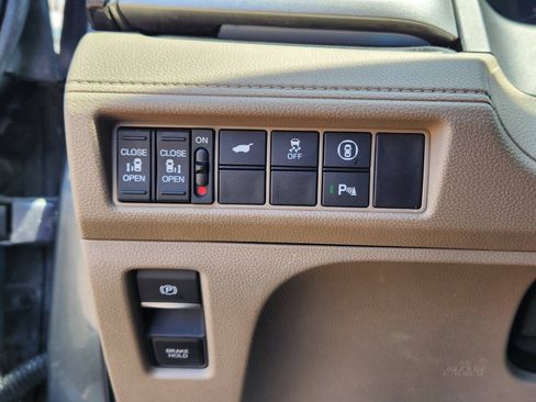 Used 2021 Honda Odyssey Touring image 23