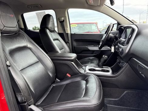 Used 2018 Chevrolet Colorado ZR2 w/ LPO, Premium Interior Package image 19