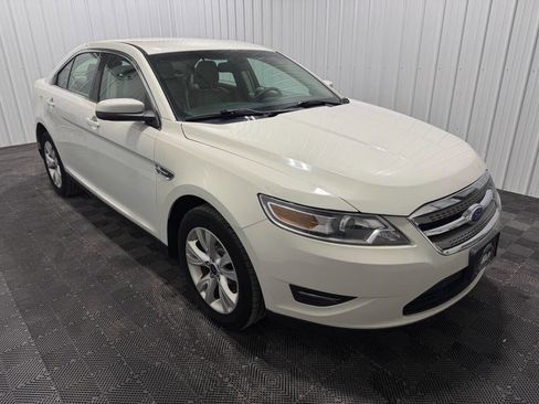 Used 2012 Ford Taurus SEL image 2
