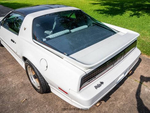 Used 1989 Pontiac Firebird Trans Am RWD image 94